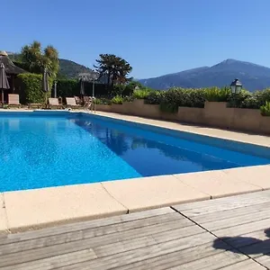 loup-castel-boutique-hotel-bb.fr-provencehotel.com/