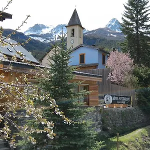 https://auberge-du-bachelard.fr-provencehotel.com